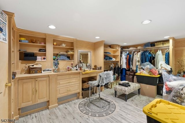 1675 Broad St, Bloomfield Twp., NJ 07003
