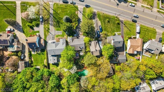 1675 Broad St, Bloomfield Twp., NJ 07003