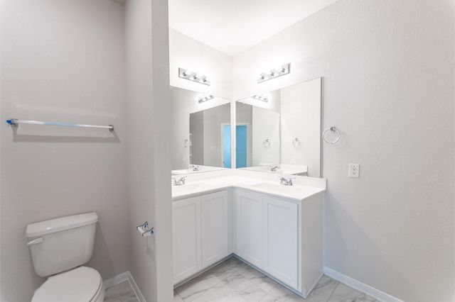 14511 Lunan Drive, Texas City, TX 77568