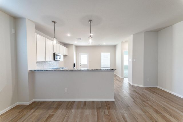 14511 Lunan Drive, Texas City, TX 77568