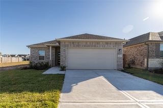14511 Lunan Drive, Texas City, TX 77568