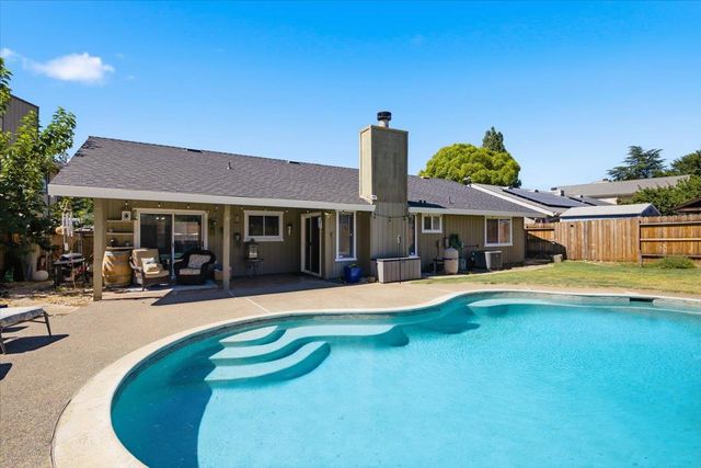 7308 Widener Way, Sacramento, CA 95842