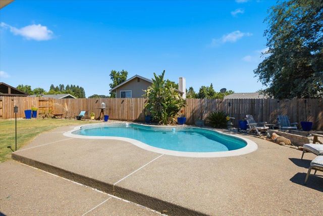 7308 Widener Way, Sacramento, CA 95842