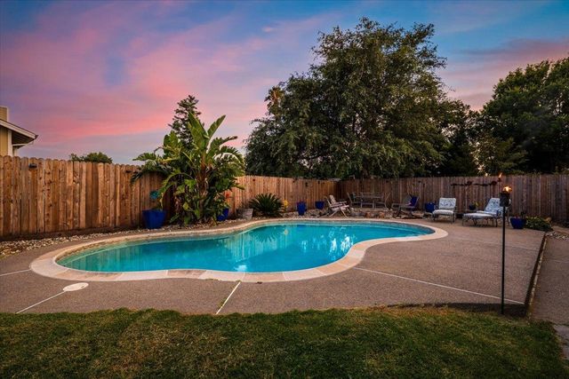 7308 Widener Way, Sacramento, CA 95842