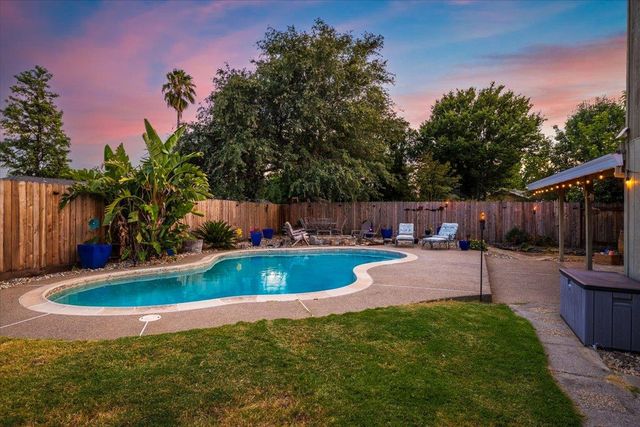 7308 Widener Way, Sacramento, CA 95842