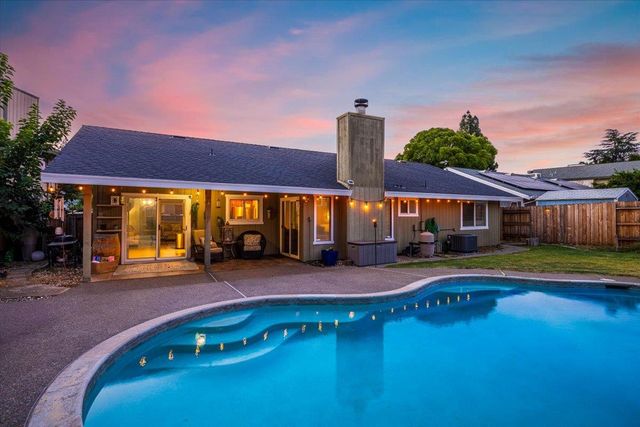 7308 Widener Way, Sacramento, CA 95842