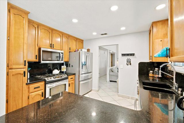 7308 Widener Way, Sacramento, CA 95842
