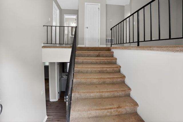2 Willowtree Court, Simpsonville, SC 29680