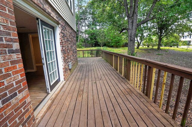 2 Willowtree Court, Simpsonville, SC 29680