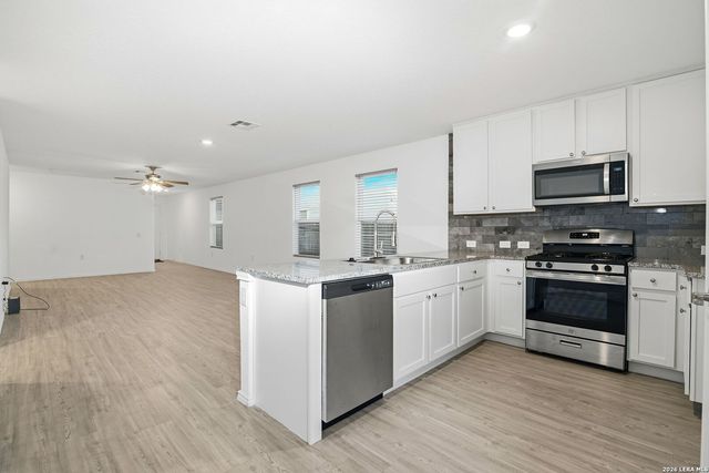 10155 Asta Trail, San Antonio, TX 78224