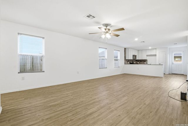 10155 Asta Trail, San Antonio, TX 78224