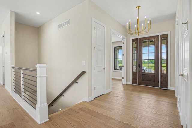 10193 Steinbeck Drive, Granger, IN 46530