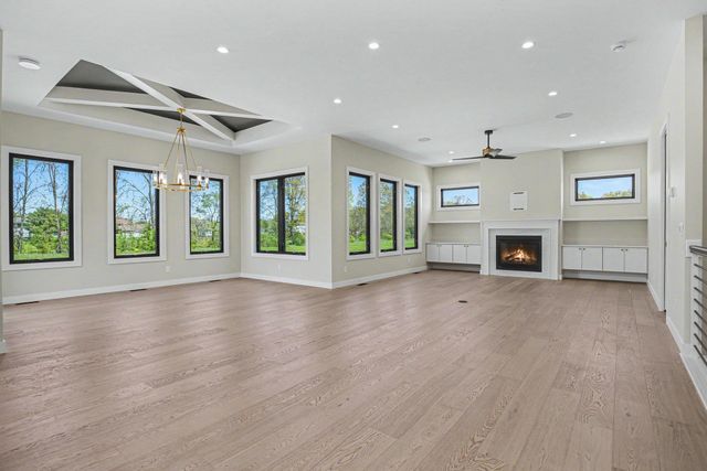 10193 Steinbeck Drive, Granger, IN 46530
