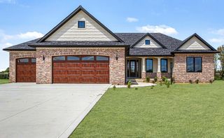 10193 Steinbeck Drive, Granger, IN 46530