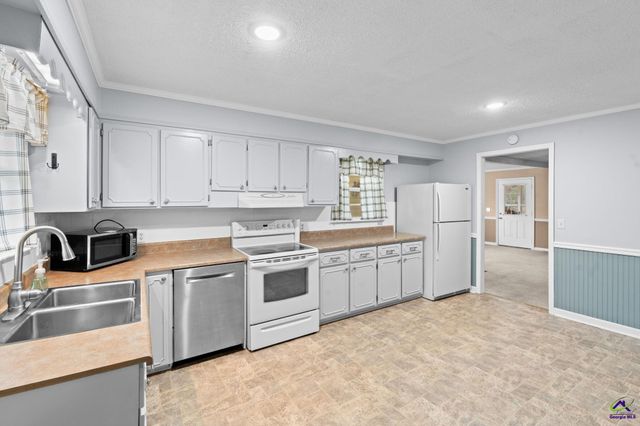 501 Varsity Drive, Americus, GA 31709