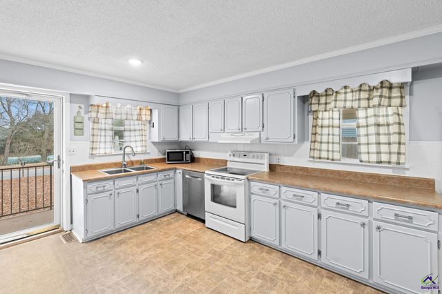 501 Varsity Drive, Americus, GA 31709