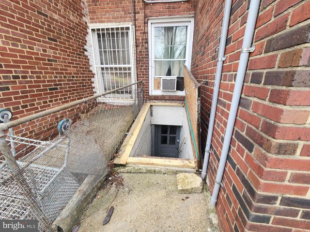 2610 KIRK AVE, Baltimore, MD 21218