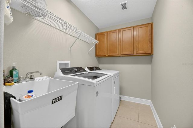 413 MANNS HARBOR DRIVE, Apollo Beach, FL 33572