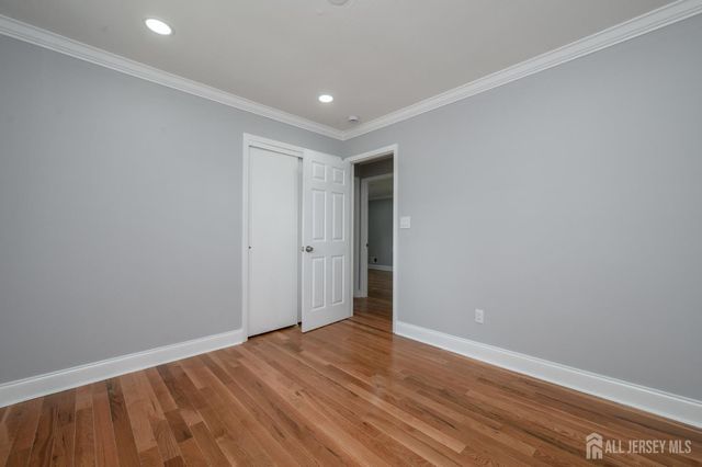 6 Parsons Road, East Brunswick, NJ 08816