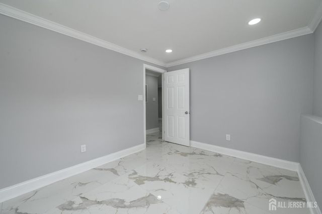 6 Parsons Road, East Brunswick, NJ 08816