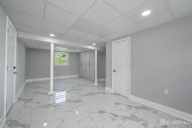 6 Parsons Road, East Brunswick, NJ 08816