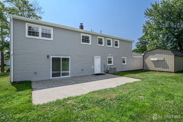 6 Parsons Road, East Brunswick, NJ 08816