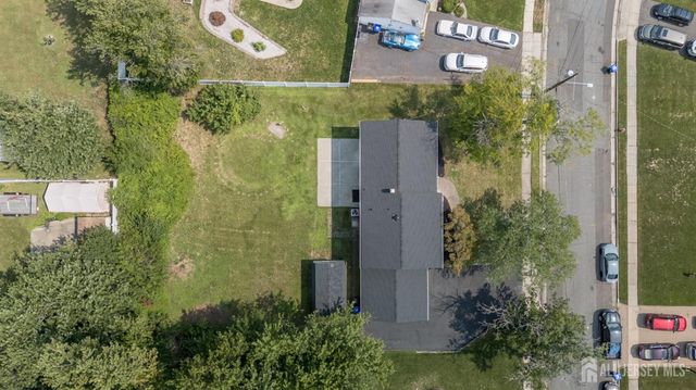 6 Parsons Road, East Brunswick, NJ 08816