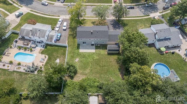 6 Parsons Road, East Brunswick, NJ 08816