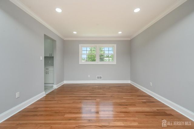 6 Parsons Road, East Brunswick, NJ 08816