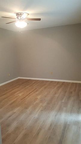 6401 Deihl Road 1006, Houston, TX 77092