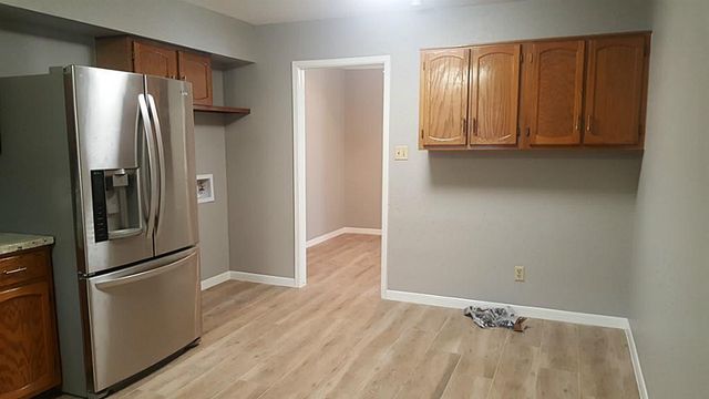 6401 Deihl Road 1006, Houston, TX 77092