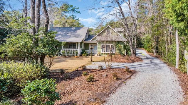 1444 Will-Go Ave., Murrells Inlet, SC 29576