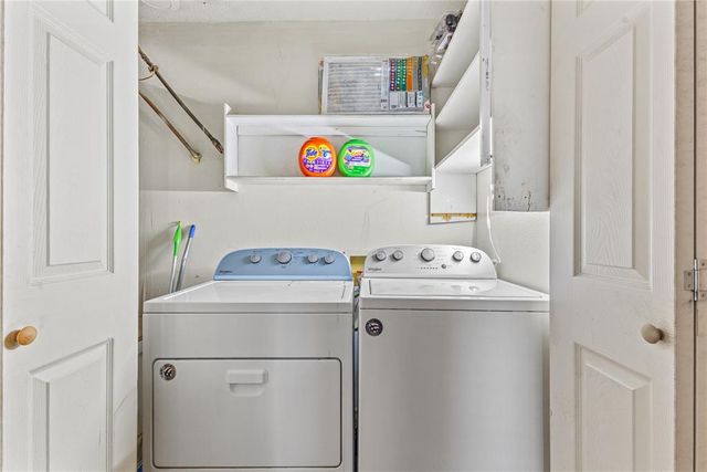 621 S 28th Street, Clinton, OK 73601