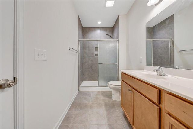 2044 Heys LN, Vinton, VA 24179