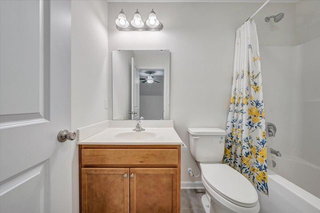 2044 Heys LN, Vinton, VA 24179