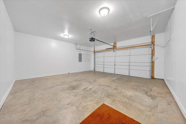 2044 Heys LN, Vinton, VA 24179