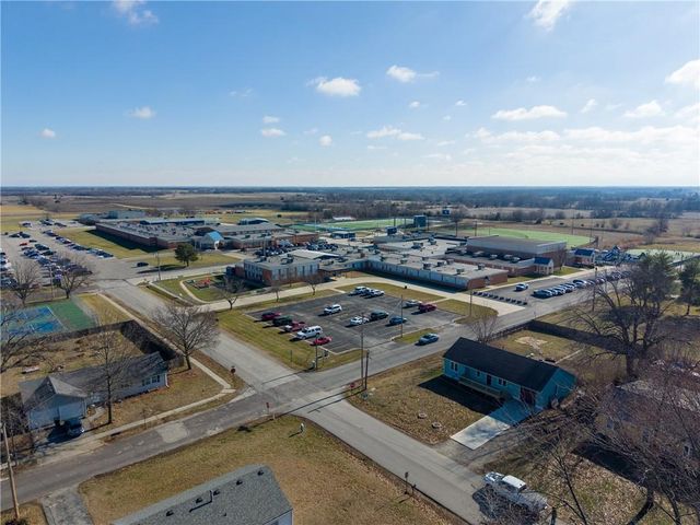 201 W 19th Street, Holden, MO 64040