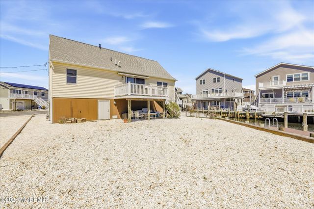 159 Morris Boulevard, Manahawkin, NJ 08050