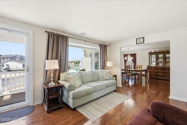 159 Morris Boulevard, Manahawkin, NJ 08050