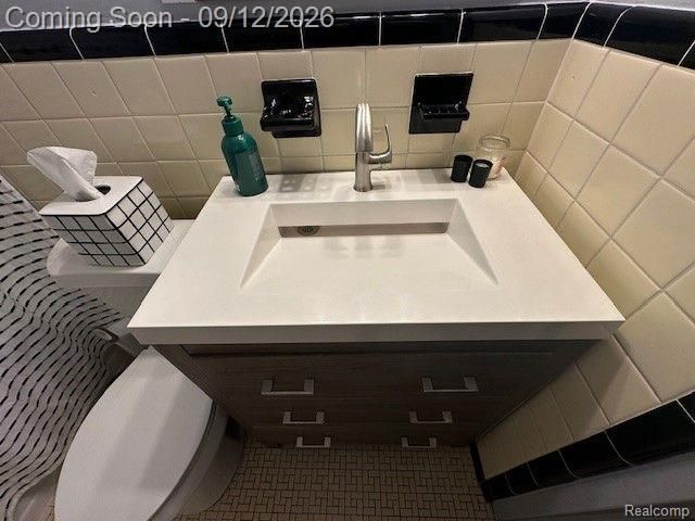 22909 Lakeshore Drive, Saint Clair Shores, MI 48080