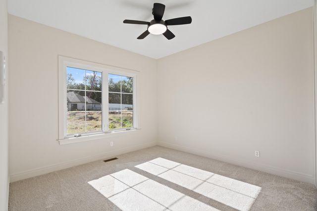 4800 WHISPER CT, Columbia, MO 65203