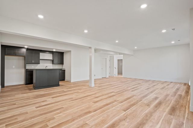 4800 WHISPER CT, Columbia, MO 65203