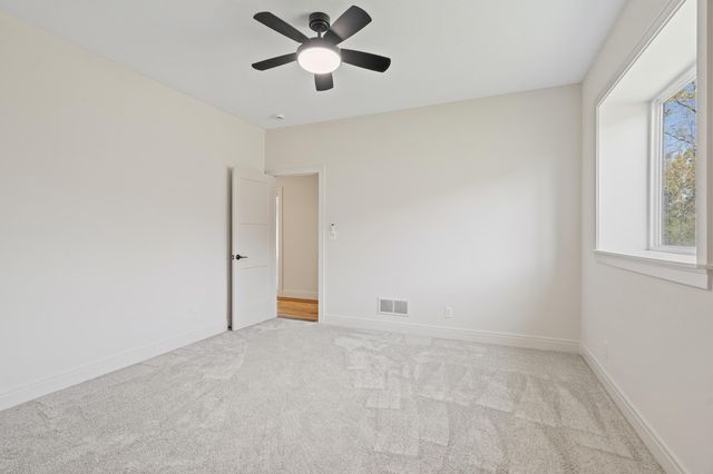 4800 WHISPER CT, Columbia, MO 65203