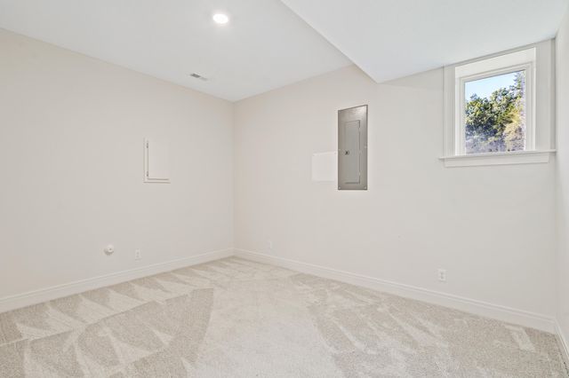 4800 WHISPER CT, Columbia, MO 65203