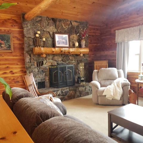 000 County Road 181-286, Willow Springs, MO 65793