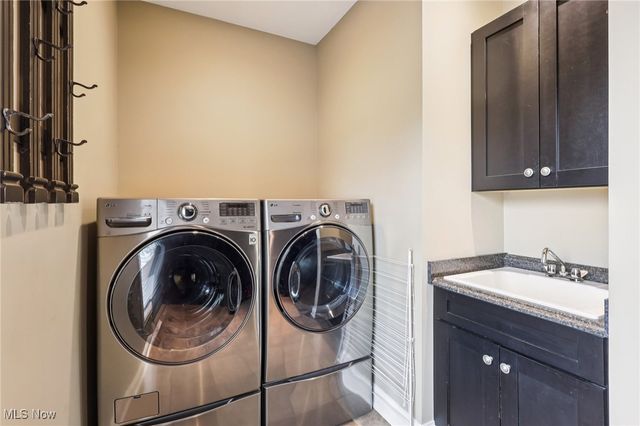 15400 Overture Drive, Newbury, OH 44065