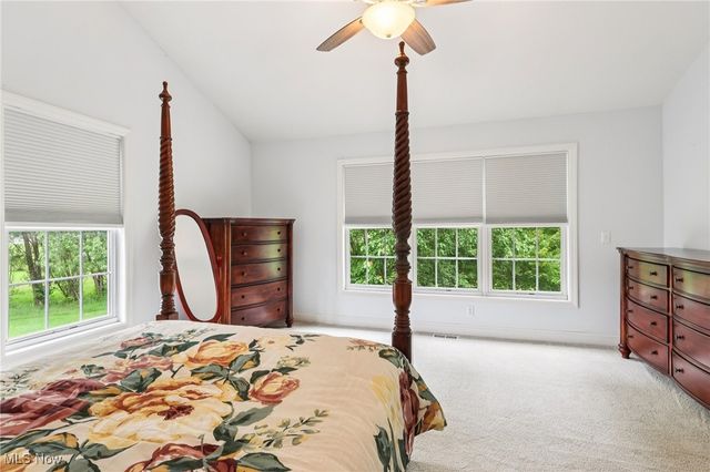 15400 Overture Drive, Newbury, OH 44065