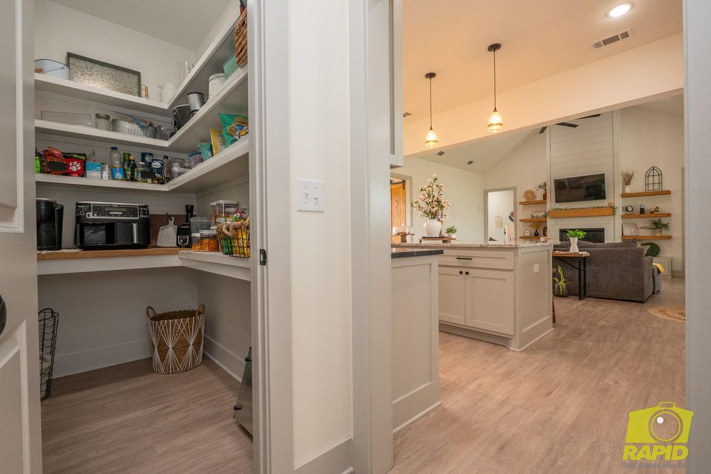 Image 18 of property listing at 13785 S Dove Creek Road, San Angelo, TX 76904