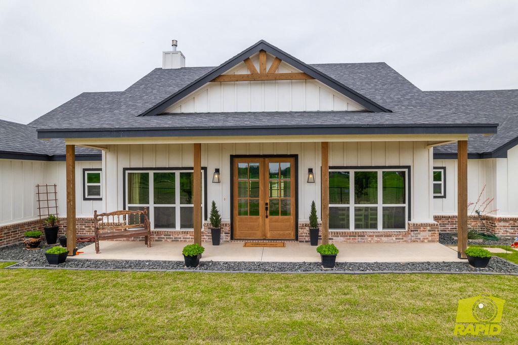 Image 2 of property listing at 13785 S Dove Creek Road, San Angelo, TX 76904
