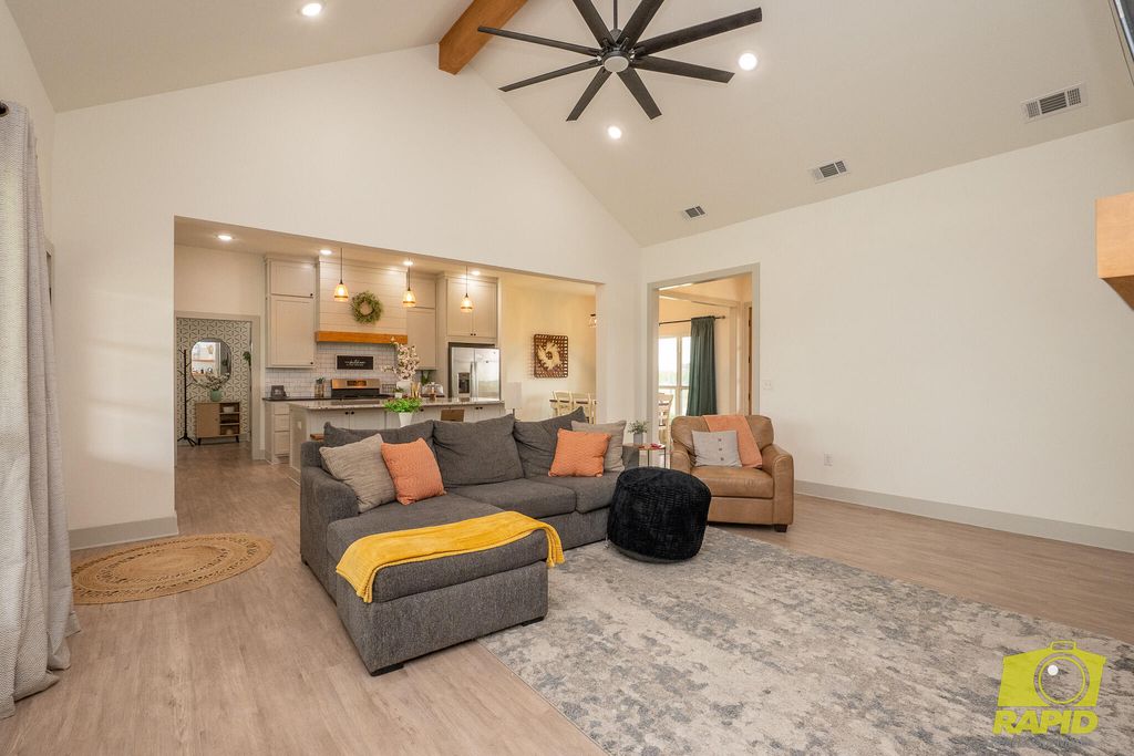 Image 9 of property listing at 13785 S Dove Creek Road, San Angelo, TX 76904